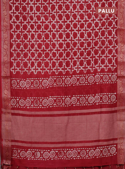 Maheshwari silk cotton saree maroon with allover batik prints and zari woven border