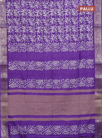 Maheshwari silk cotton saree violet with allover batik prints and zari woven border