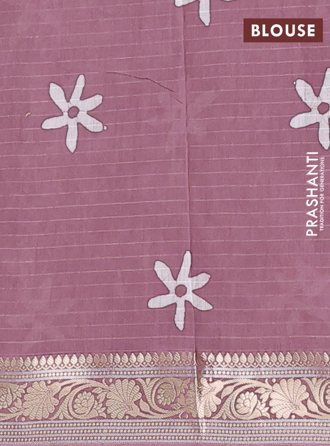 Maheshwari silk cotton saree mauve pink with allover batik prints and zari woven border