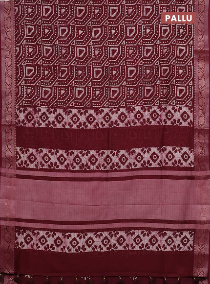 Maheshwari silk cotton saree maroon with allover batik prints and zari woven border