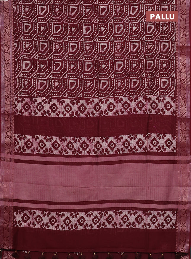 Maheshwari silk cotton saree maroon with allover batik prints and zari woven border