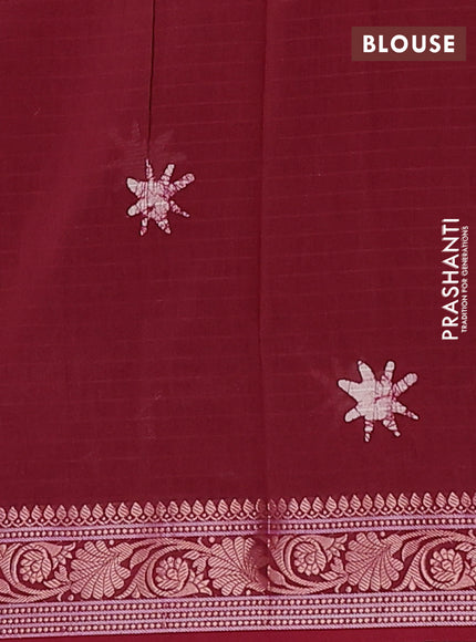 Maheshwari silk cotton saree maroon with allover batik prints and zari woven border