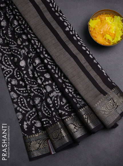 Maheshwari silk cotton saree deep jamun shade with allover batik prints and zari woven border
