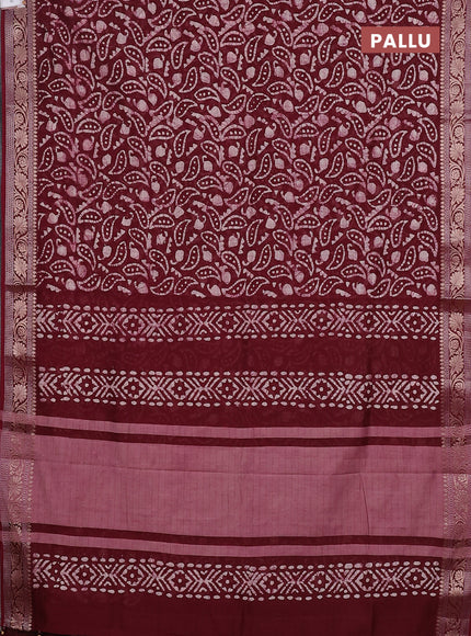 Maheshwari silk cotton saree maroon with allover batik prints and zari woven border