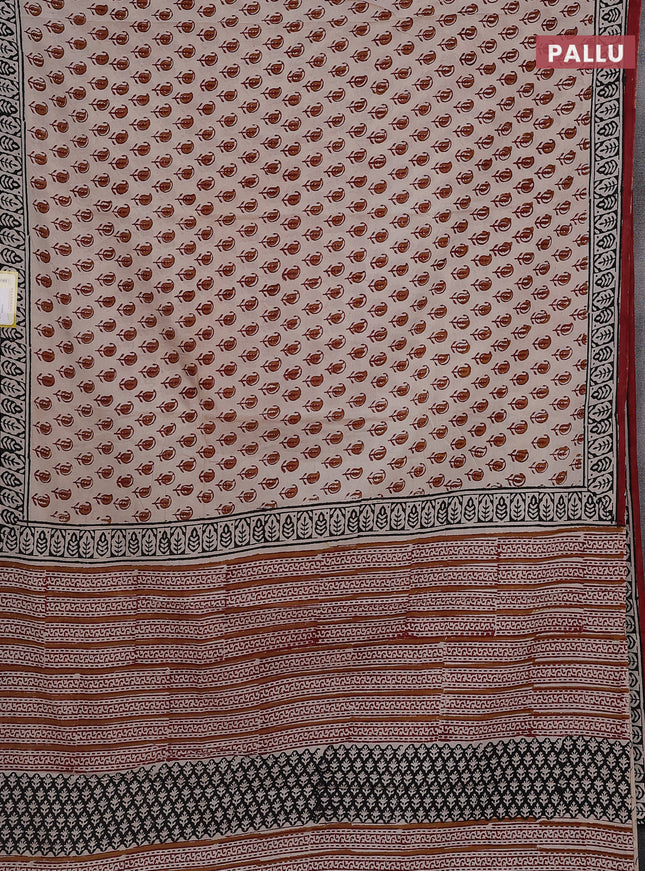 Jaipur cotton saree beige and maroon with paisley butta prints and printed border