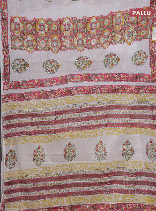 Jaipur cotton saree off white and peach pink with allover floral prints and printed border