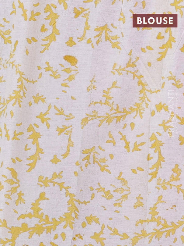 Jaipur cotton saree off white and peach pink with allover floral prints and printed border