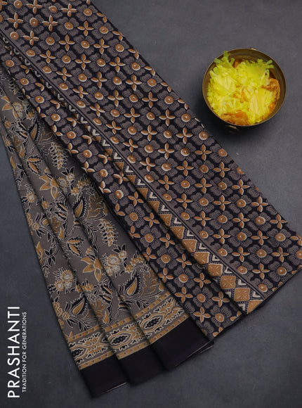 Jaipur cotton saree grey shade and black with allover kalamkari prints and printed border