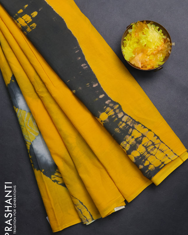 Jaipur cotton saree yellow and grey with tie & dye batik prints in borderless style