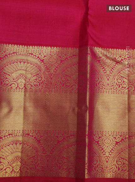 Pure kanchipuram silk saree pink with zari woven buttas and long zari woven border