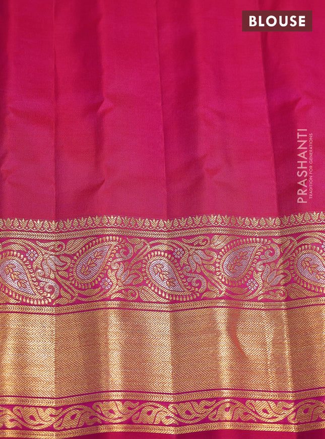 Pure gadwal silk saree peach pink and dark pink with zari woven buttas and zari woven border