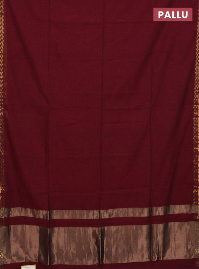Bengal soft cotton saree maroon with plain body and zari woven border