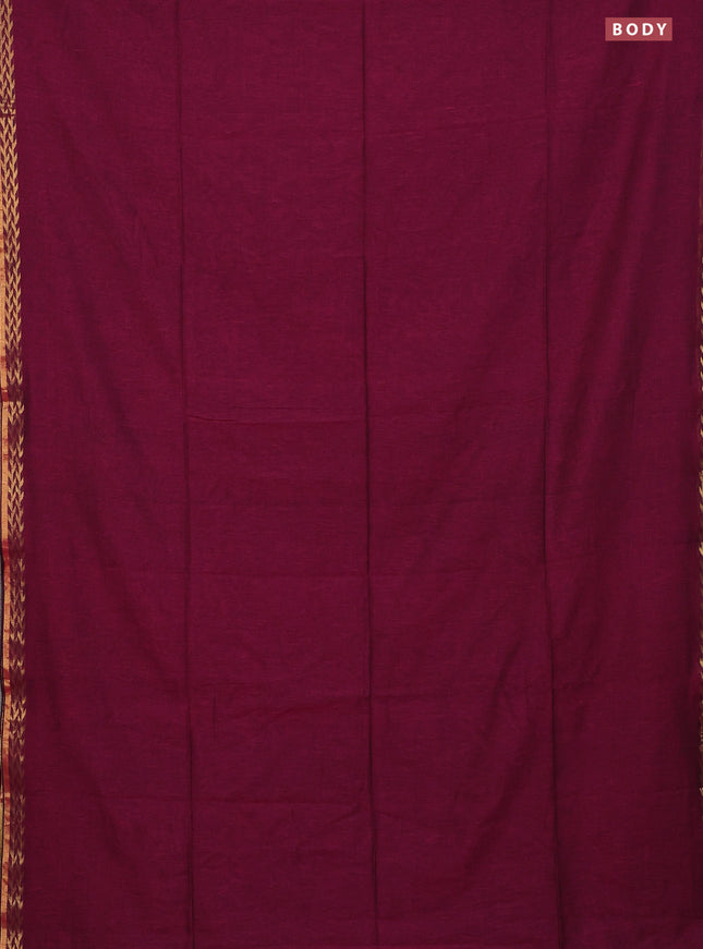 Bengal soft cotton saree maroon with plain body and zari woven border