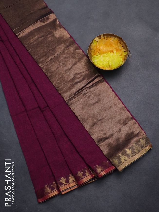 Bengal soft cotton saree dark magenta pink with plain body and zari woven border