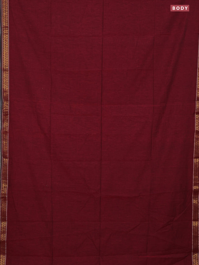 Bengal soft cotton saree maroon with plain body and zari woven border