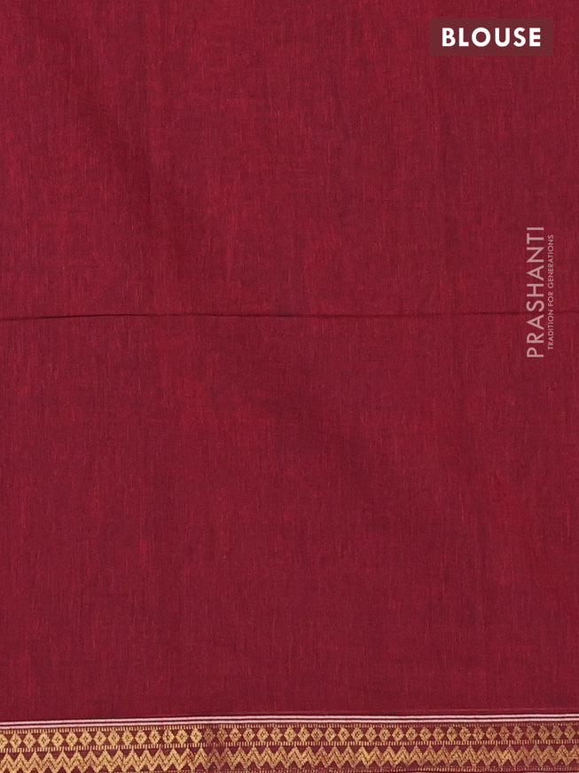 Bengal soft cotton saree maroon with plain body and zari woven border