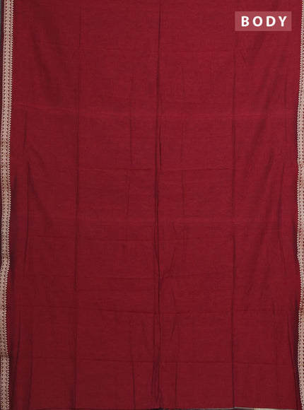 Bengal soft cotton saree maroon with plain body and thread woven border