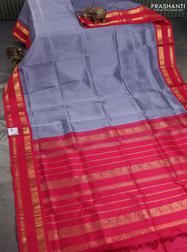 Silk cotton saree grey and reddish pink with plain body and rettapet zari woven korvai border