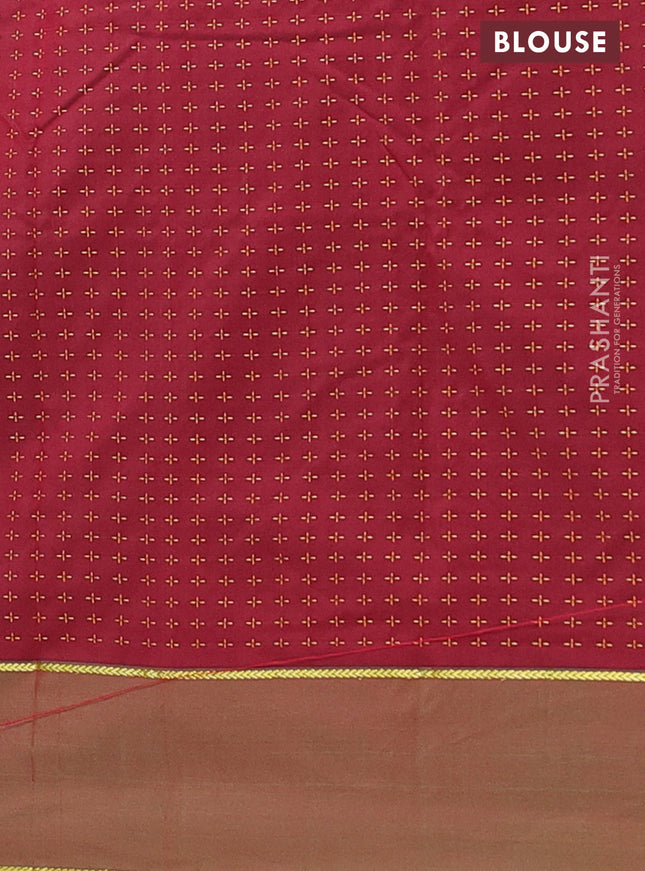 Arani semi silk saree teal green and dual shade of maroonish green with allover thread weaves and rettapet zari woven border`