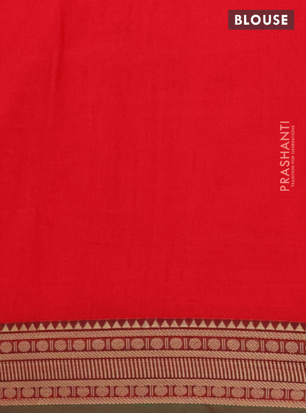 Narayanpet cotton saree red and dual shade of green with plain body and thread woven border