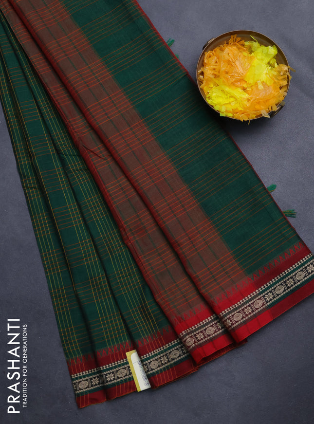 Narayanpet cotton saree green and maroon with allover checked pattern and thread woven border