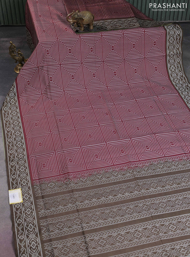 Sambalpuri semi silk saree maroon and military green with allover geometric ikat weaves and thread woven border