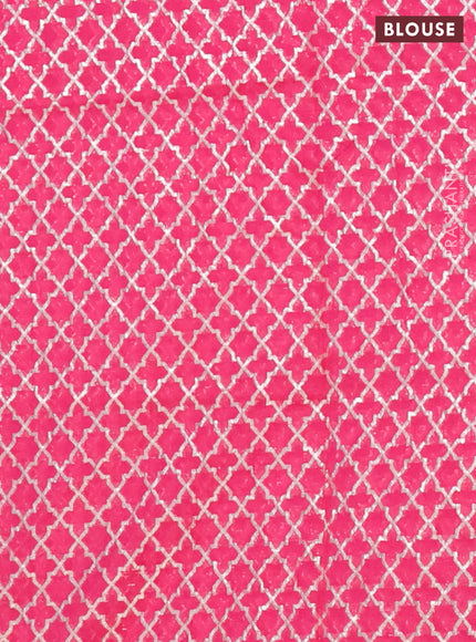 Semi mangalgiri saree pink with plain body and zari woven border