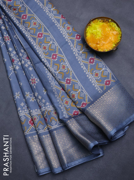 Semi dola saree grey with allover prints and zari woven border