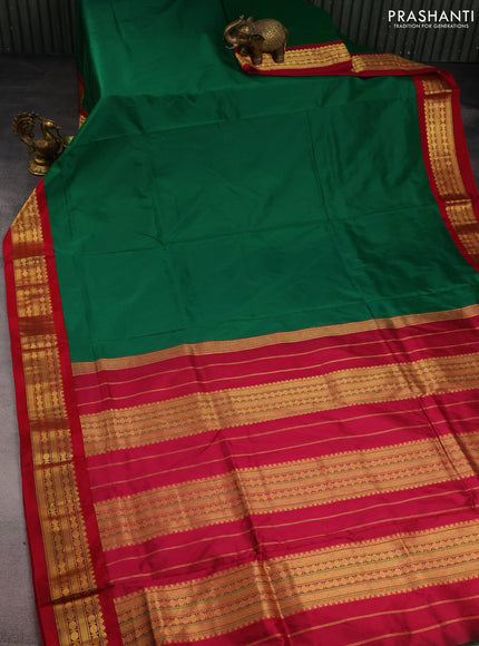 10 Yards silk saree green and dark magenta pink with plain body and zari woven border