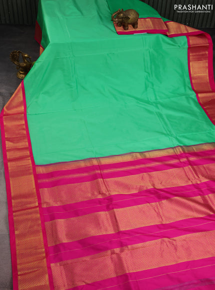 10 Yards silk saree teal green and pink with plain body and zari woven border