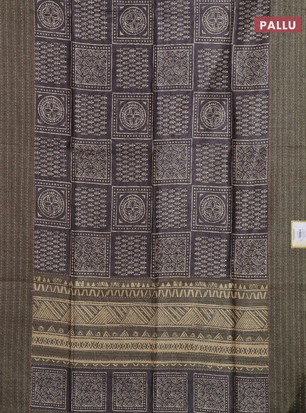 Semi tussar saree greyish brown and dark sap green with allover batik prints and katha stitch work pallu & border