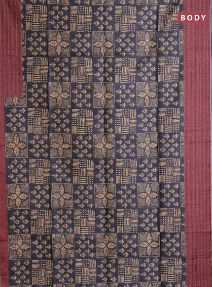 Semi tussar saree grey and maroon shade with allover batik prints and katha stitch work pallu & border
