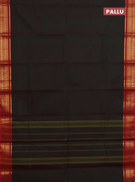 Chettinad cotton saree dual shade of green and red with plain body and zari woven border