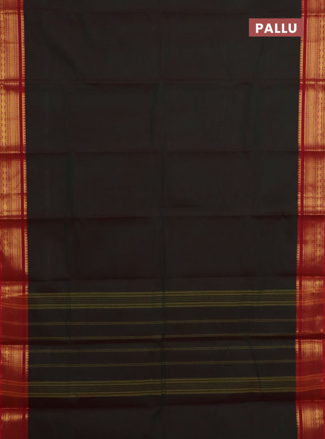 Chettinad cotton saree dual shade of green and red with plain body and zari woven border