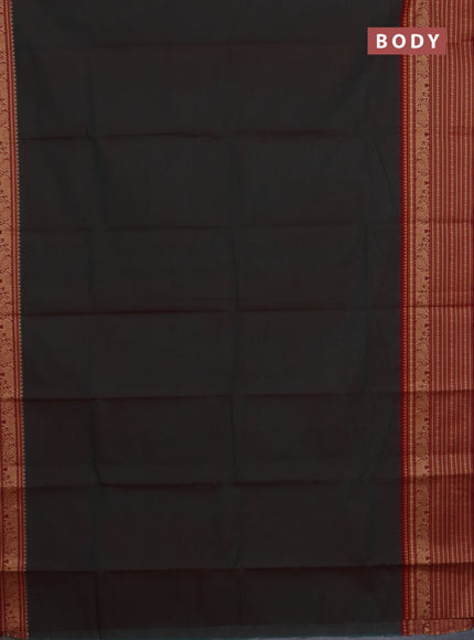 Chettinad cotton saree manthulir green and red with palin body and long thread woven border