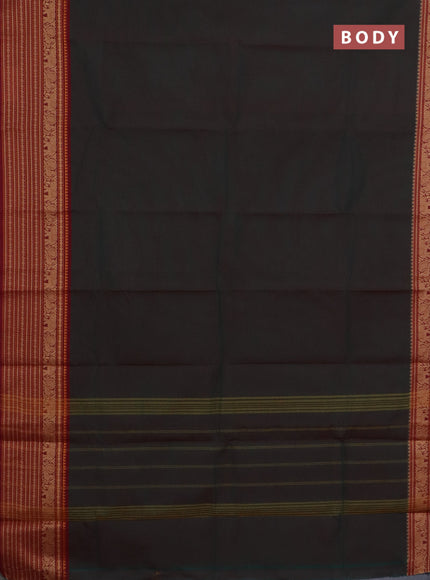 Chettinad cotton saree manthulir green and red with palin body and long thread woven border