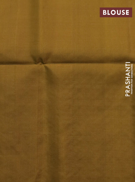 Pure soft silk saree mehendi green with allover zari weaves and rich zari woven border