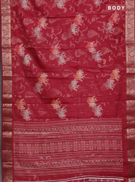Semi dola saree maroon with floral prints & zari weaves and zari woven border