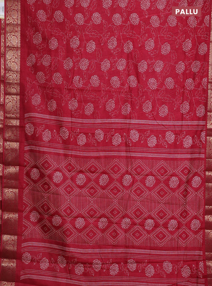 Semi dola saree maroon with floral prints & self emboss and zari woven border
