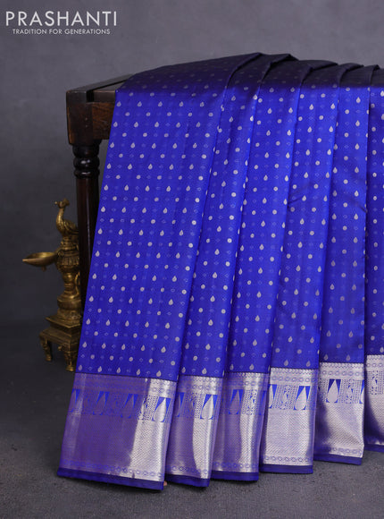 Pure kanchipuram silk saree blue and teal blue with allover silver zari woven 1000 butta weaves and rich zari woven border