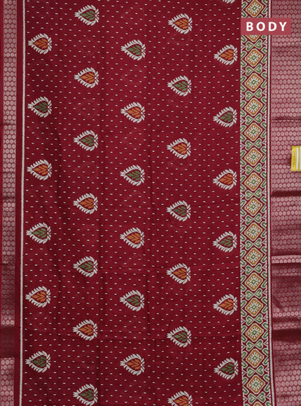 Semi dola saree maroon with allover prints and zari woven border