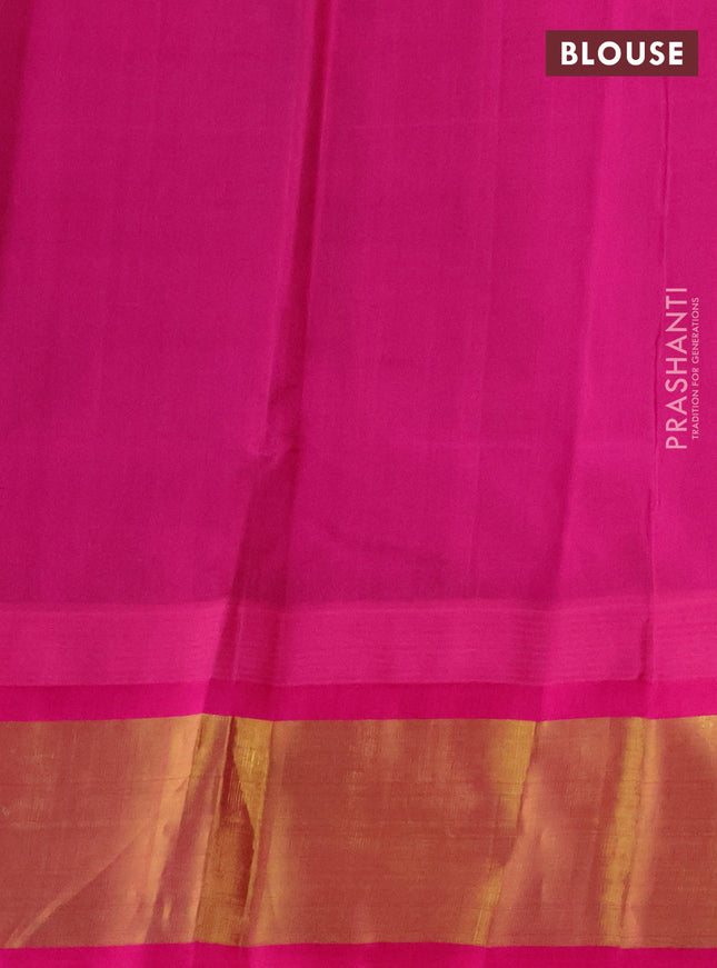 Kuppadam silk cotton saree deep maroon and pink with plain body and temple design zari woven border