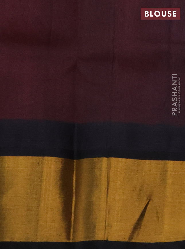 Kuppadam silk cotton saree peach pink and black with plain body and temple design zari woven border