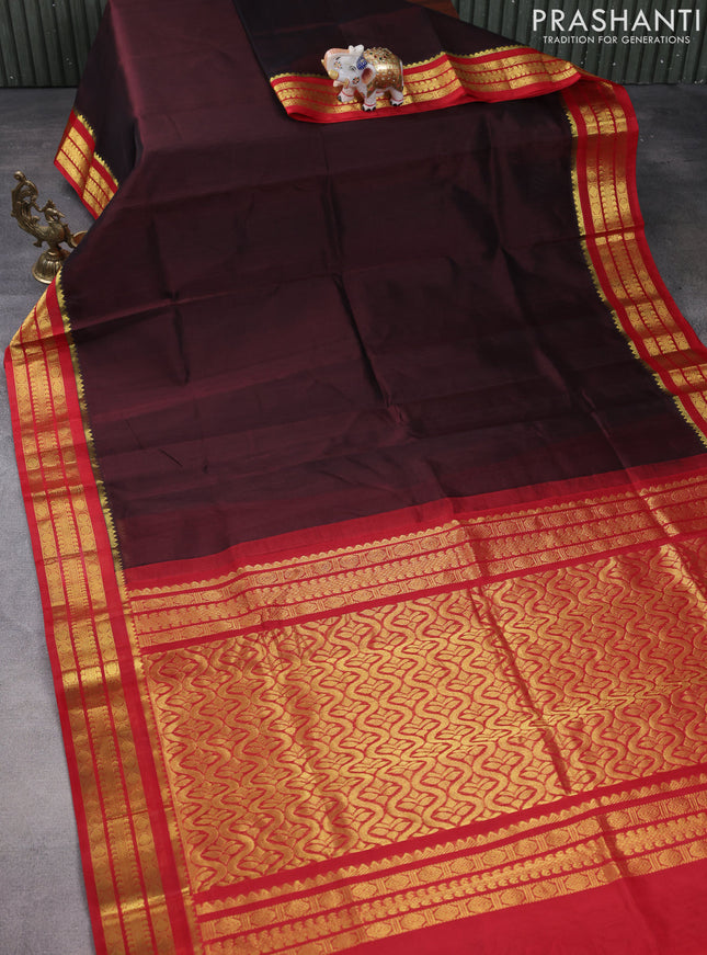 Kuppadam silk cotton saree deep maroon and red with plain body and zari woven border