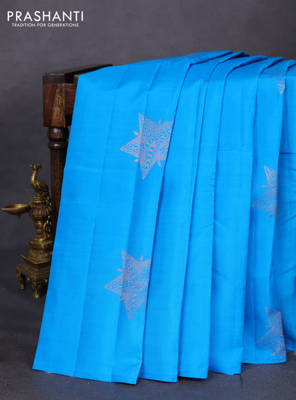 Kanchipuram silk saree cs blue and mustard yellow with copper zari woven buttas in borderless style