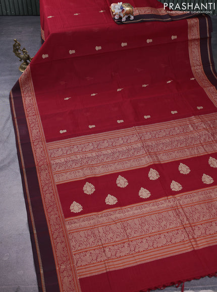 Kanchi cotton saree maroon and deep maroon with thread woven buttas and rettapet thread woven border