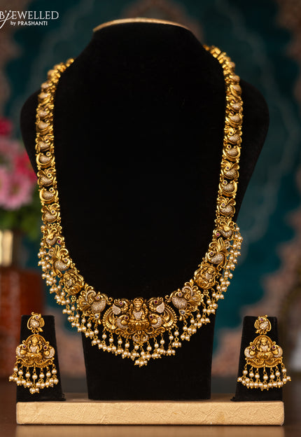 Collection image for: Antique Haaram