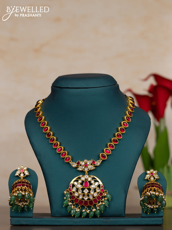 Jadau necklace with pink jadau kundan stones and pearl & mint green beads hangings