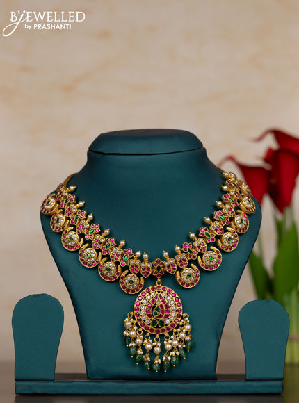 Jadau necklace with kemp jadau kundan stones and pearl & green beads hangings