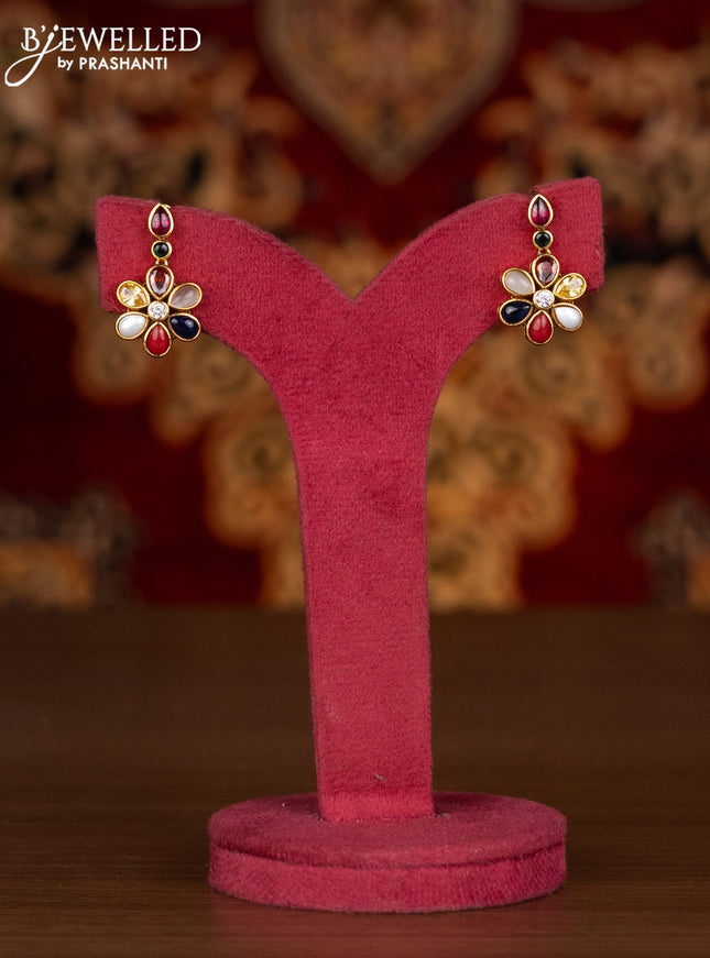 Antique necklace with multicolour and kundan stones